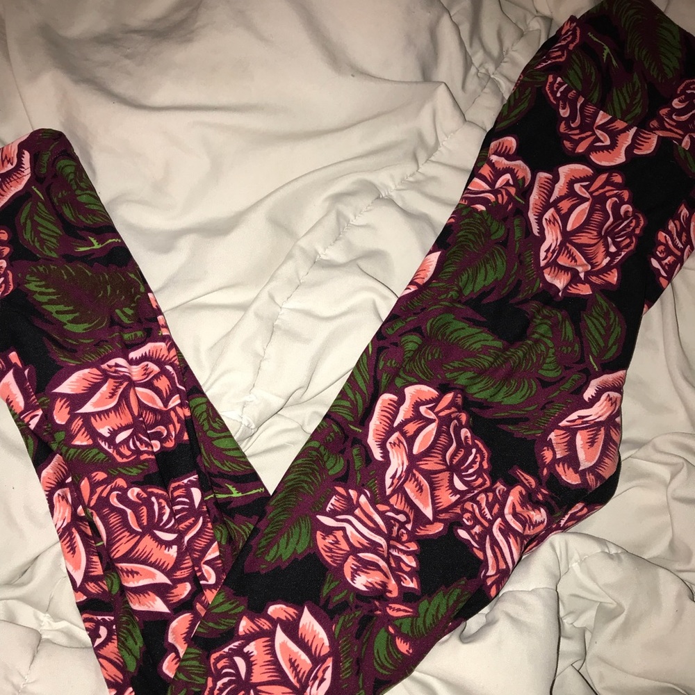 OS Lularoe Pink Floral Leggings